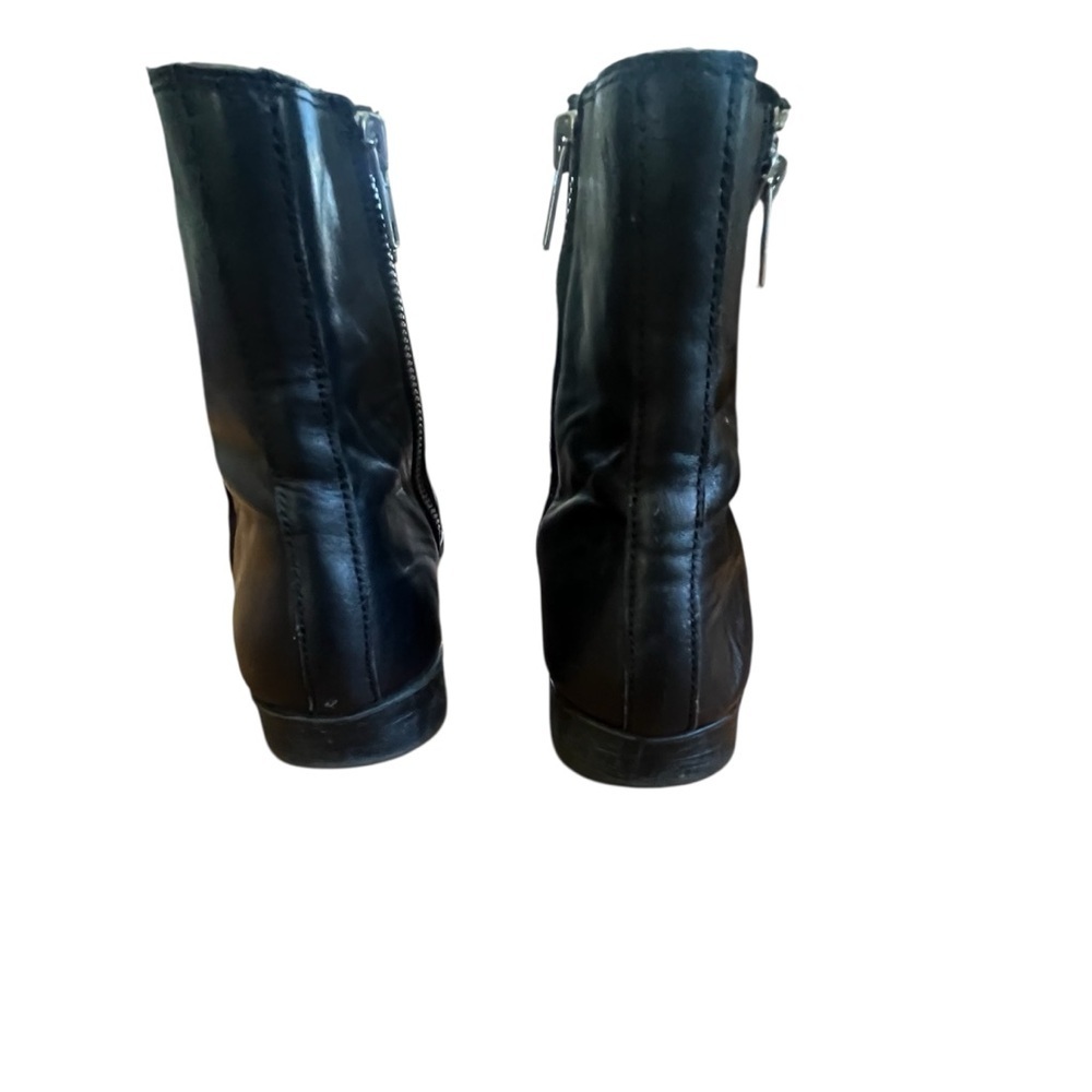 TrouvƩ Black Leather
Chic Moto Minimalist Zip Ankle Boots Booties SZ 7 - Picture 8 of 13